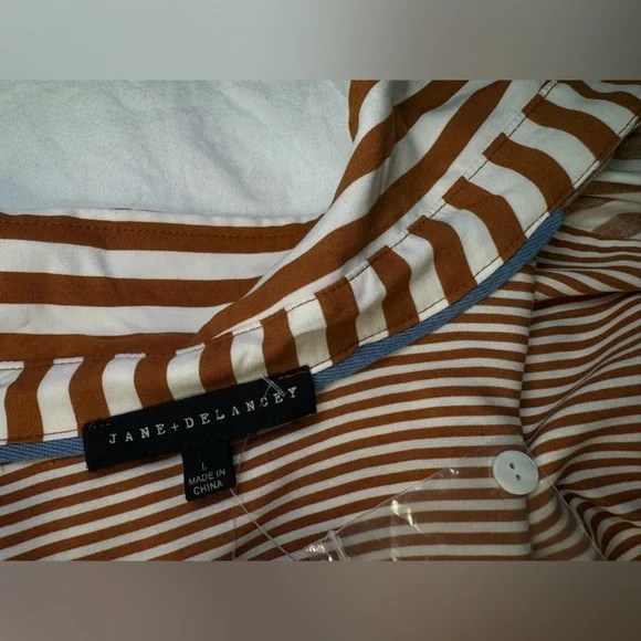 NWT Jane + Delancey Brown & White Striped Button-Up Shirt Slit Back | Large - Picture 3 of 9